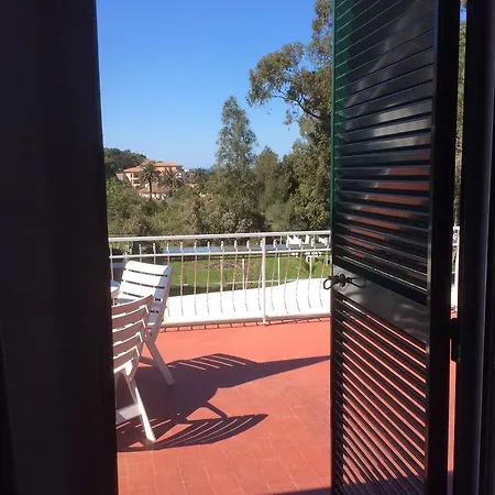 Edera 3* Procchio (Isola d'Elba)