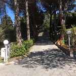 Отель Edera Марчана